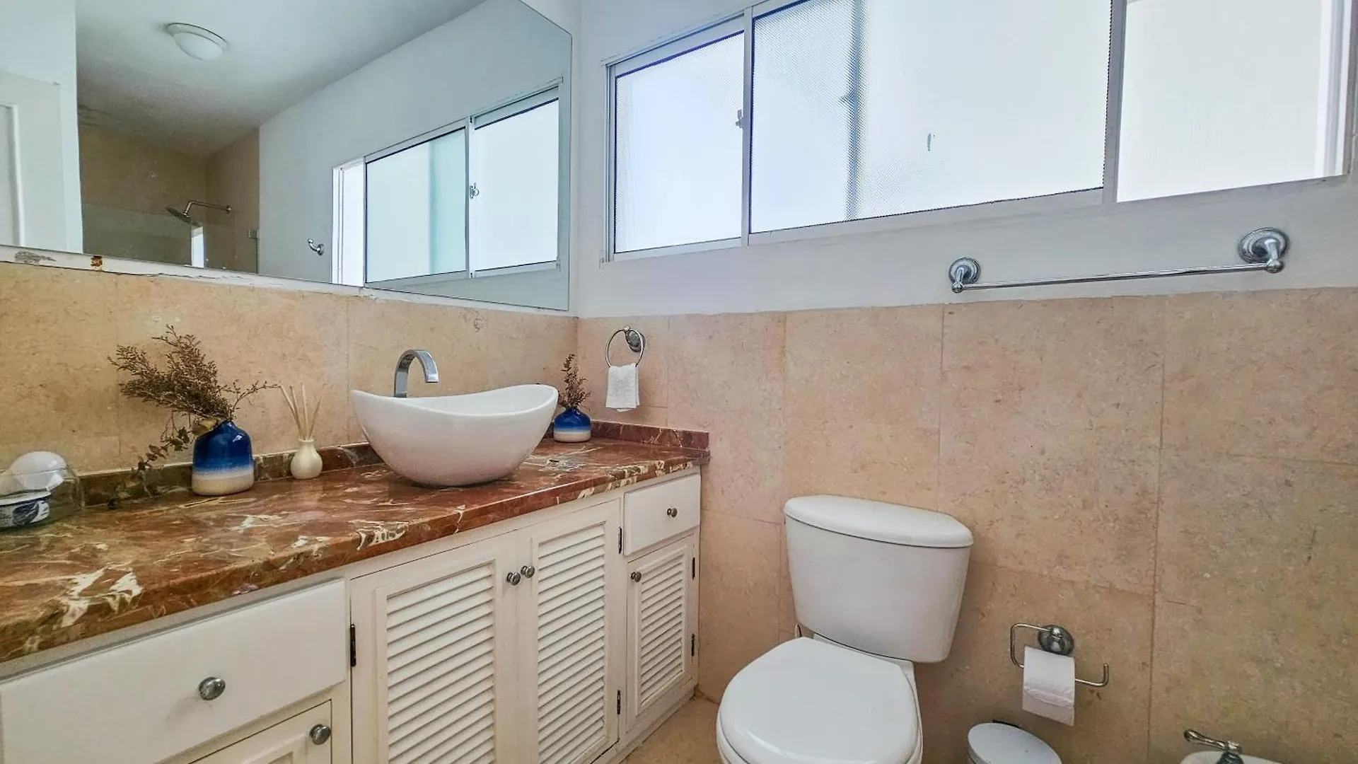 El Laguito Cartagena - Apartamento 2 Habitaciones Acceso Directo A Playa 0*,  Kolombiya